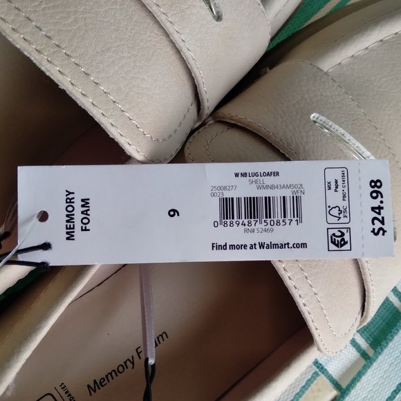 No Boundaries Women's 9 Lug Slip On Loafers - Picture 6 of 6